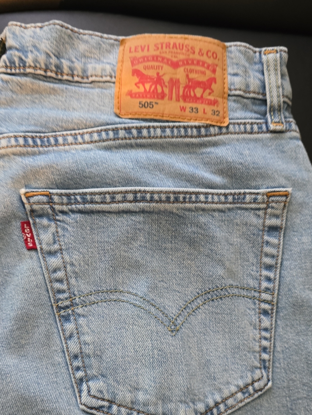 Levi's 505 Regular Fit Men's Jeans in Light Blue 33x32